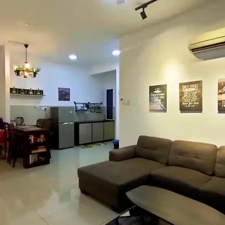 Ys Atlantis Residences Melaka - Pool View Luaran gambar