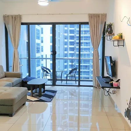 Ys Atlantis Residences Melaka - Pool View Luaran gambar